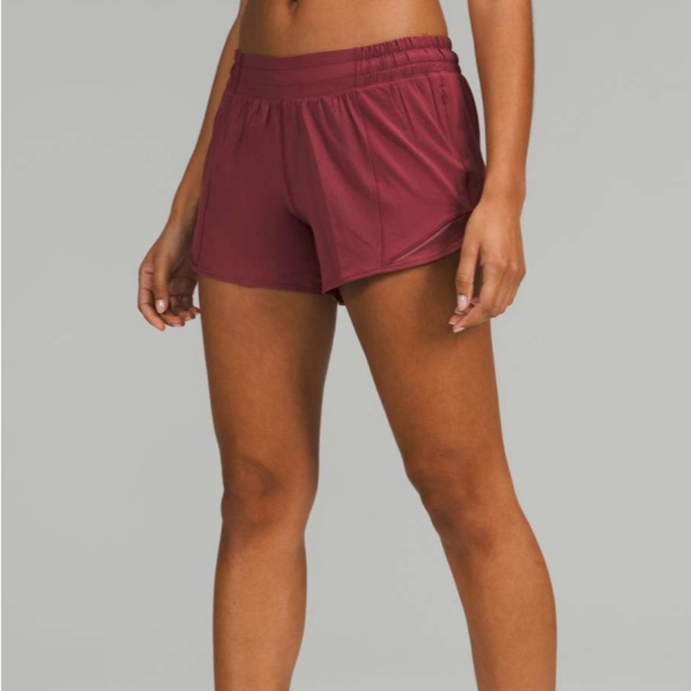 Lululemon Hotty Hot Shorts 4” Mulled Wine Size 6